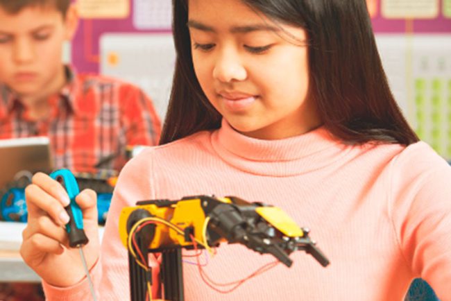 Dona i tecnologia